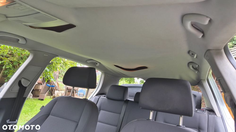 Volkswagen Golf V 1.9 TDI Comfortline - 18