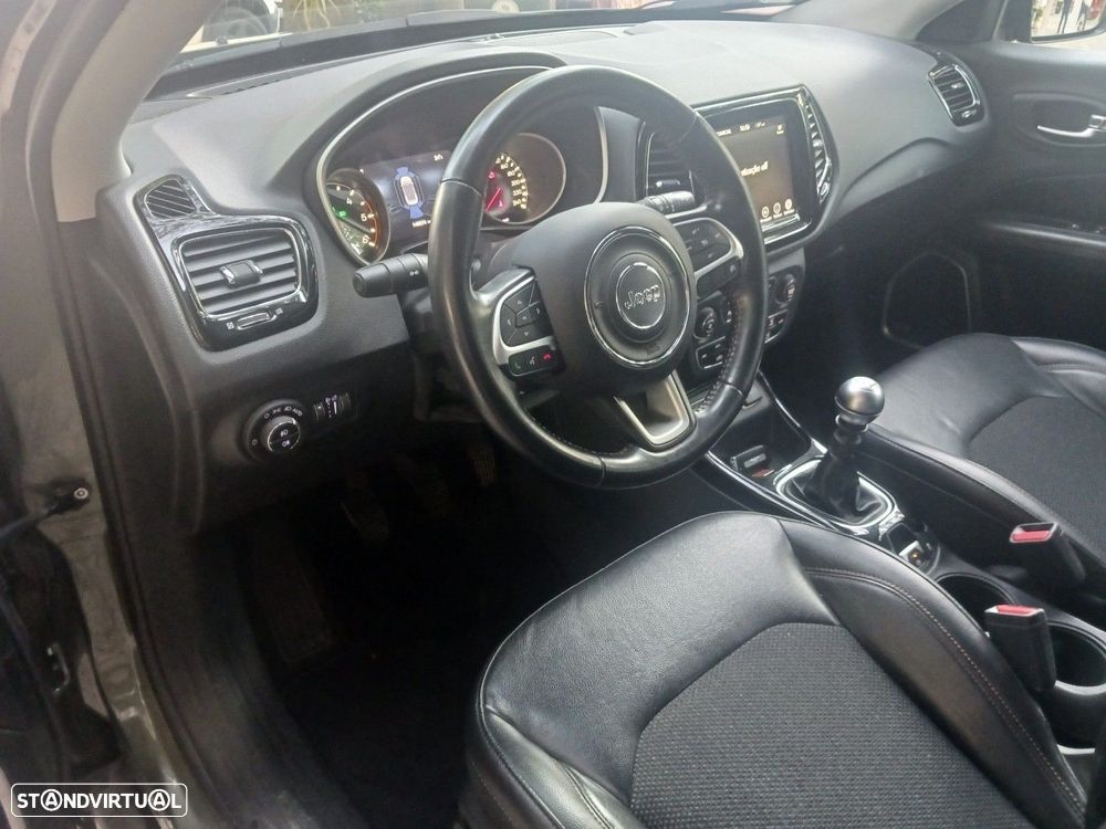 Jeep Compass 1.6 M-Jet Limited - 30
