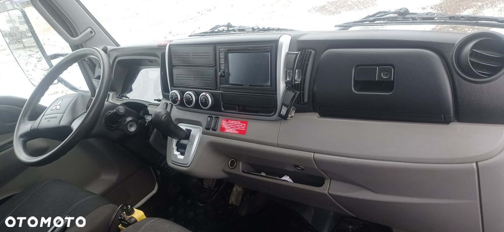 Mitsubishi Fuso Canter 3s15 - 10