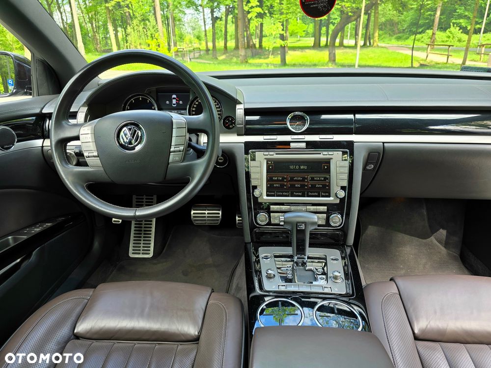 Volkswagen Phaeton 4.2 V8 4MOTION Automatik (5 Sitzer) - 30