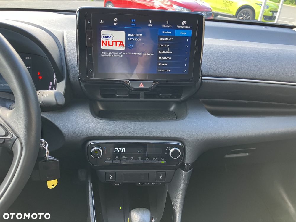 Toyota Yaris Hybrid 1.5 Style - 15