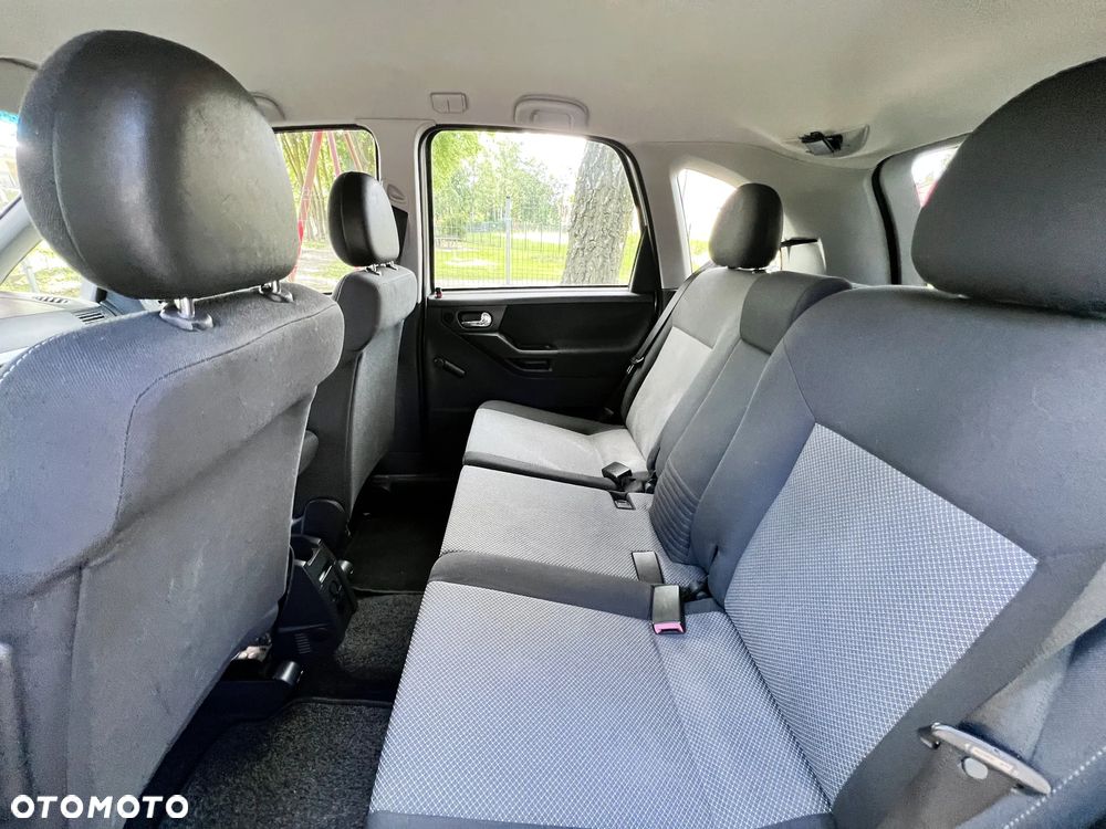 Opel Meriva - 8