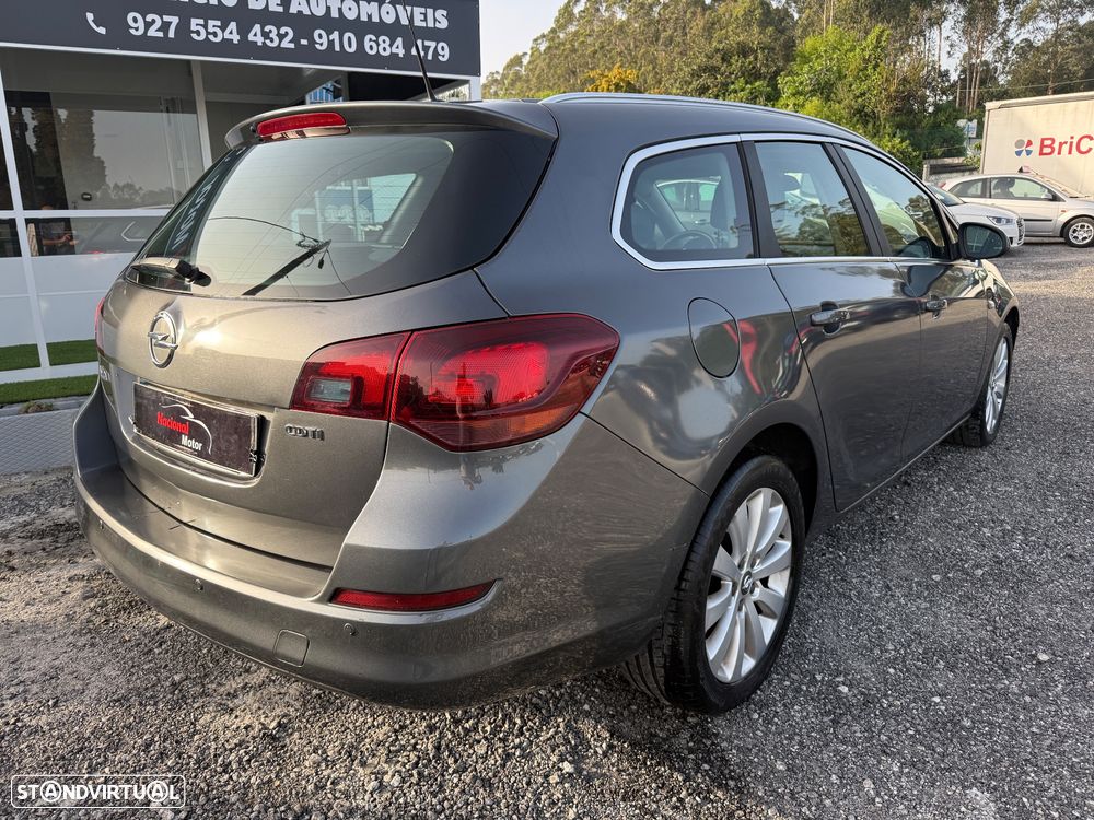 Opel Astra Sports Tourer 1.7 CDTi Cosmo - 28