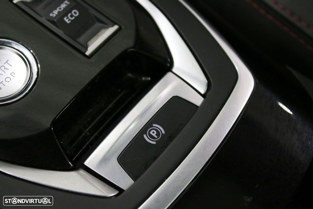 Peugeot 308 1.2 PureTech GT EAT8 - 29