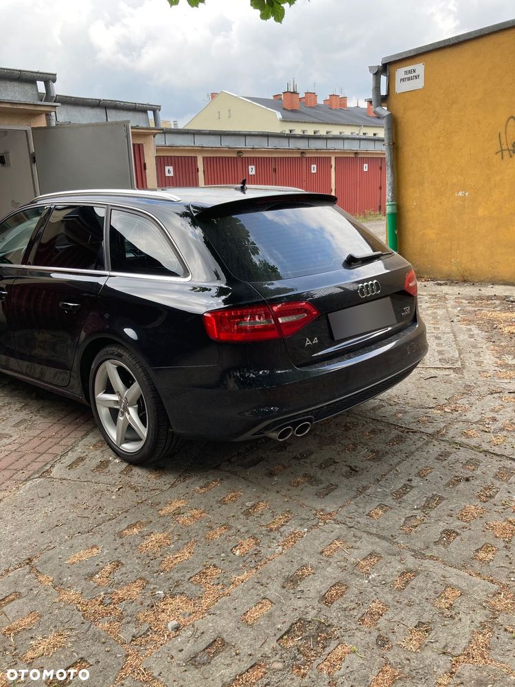 Audi A4 Avant 2.0 TDI DPF clean diesel quattro S tronic S line Sportpaket - 10