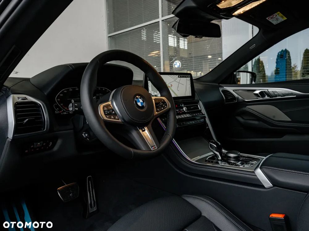 BMW Seria 8 - 5