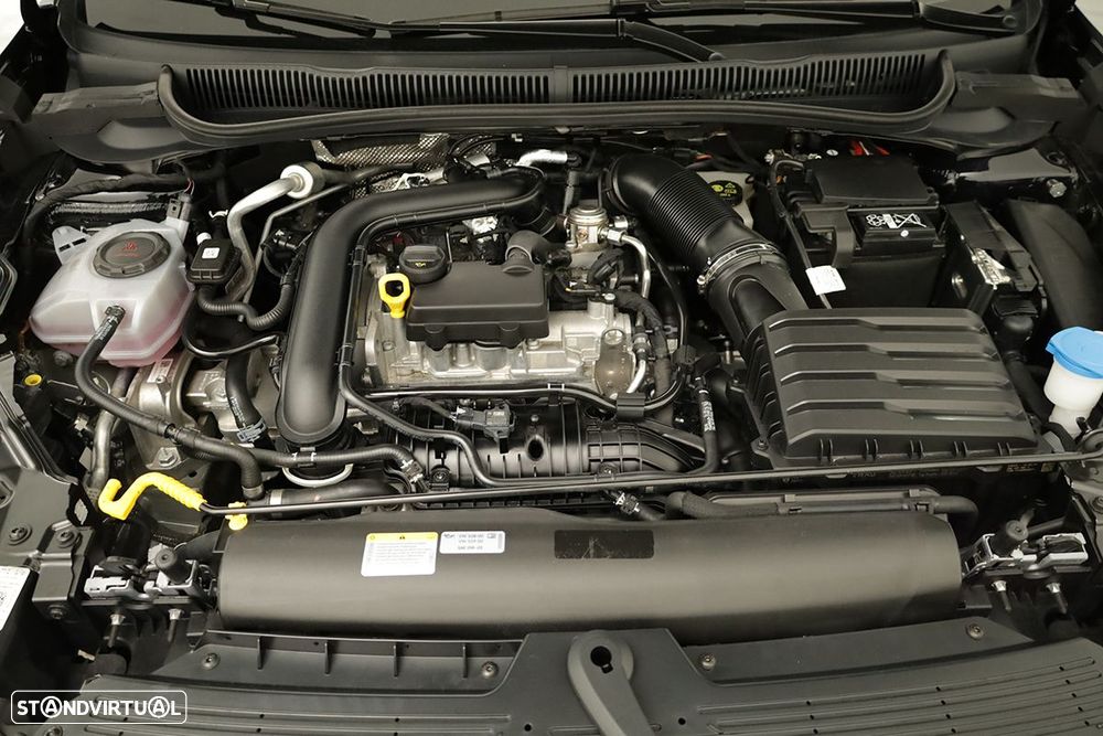 VW Taigo 1.0 TSI Urban DSG - 23