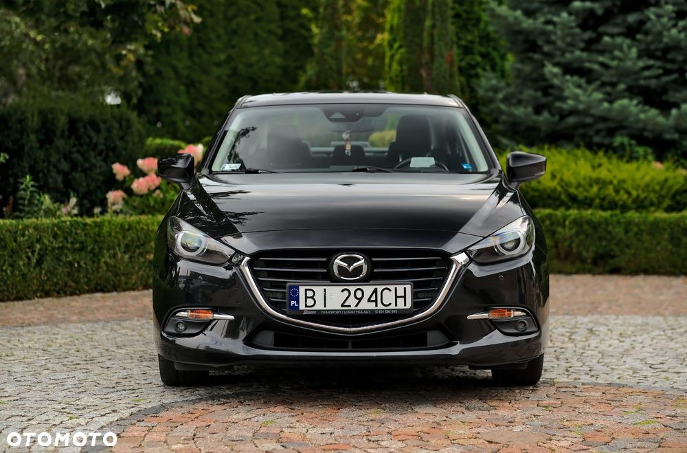 Mazda 3 - 4