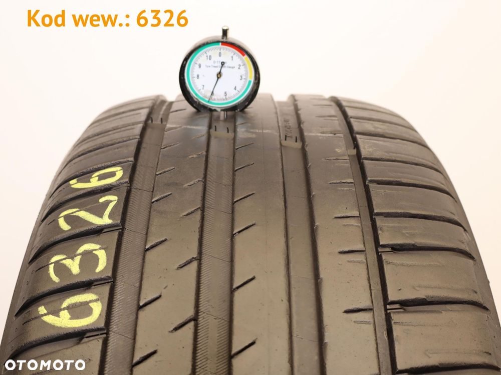 Michelin Pilot Sport 4 SUV  - 245/50 R19 - 1