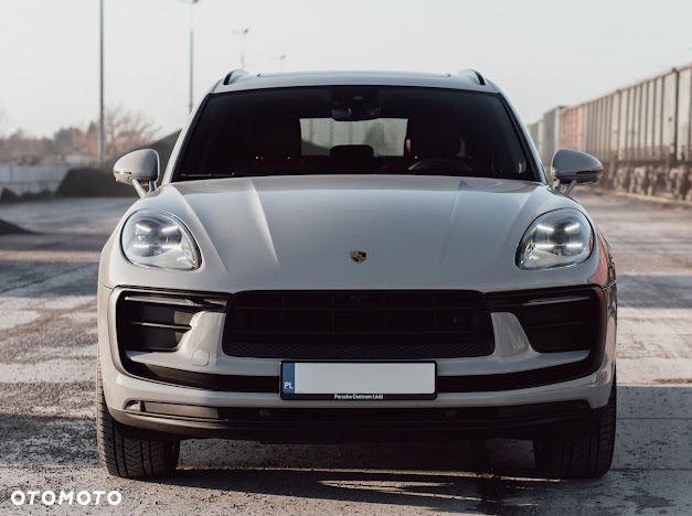 Porsche Macan Standard - 4