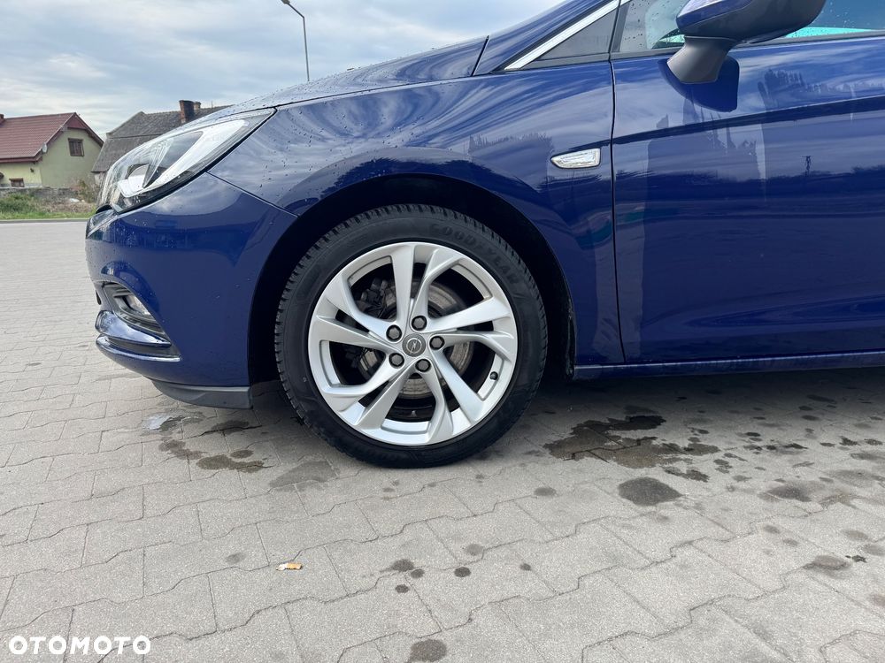 Opel Astra 1.6 CDTI Elite S&S - 11