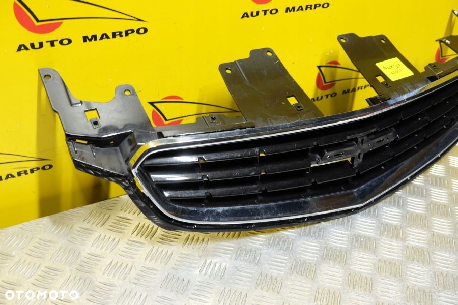 HOLDEN COMMODORE 2013-2015 GRILL ATRAPA PRZÓD USA - 5