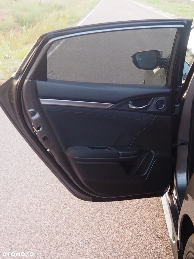 Honda Civic 1.5 i-VTEC Turbo Sport - 12