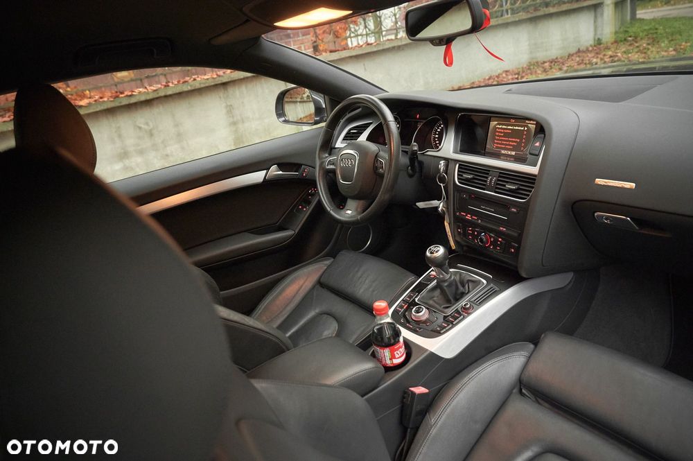 Audi A5 Coupé 2.0 TDI Quattro - 33