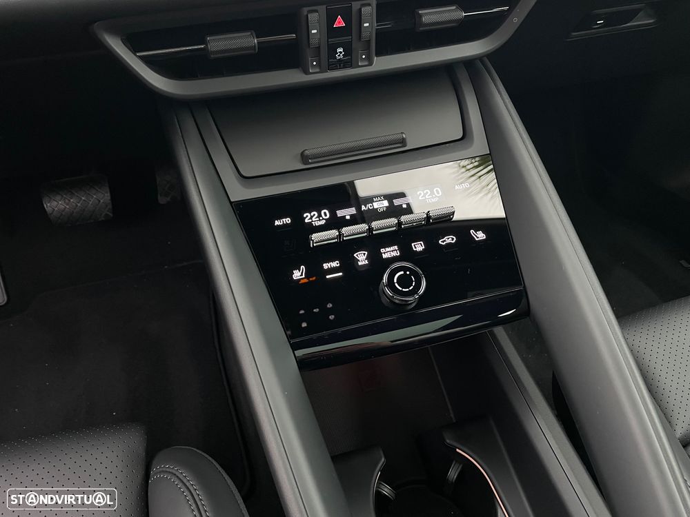 Porsche Macan Standard - 27