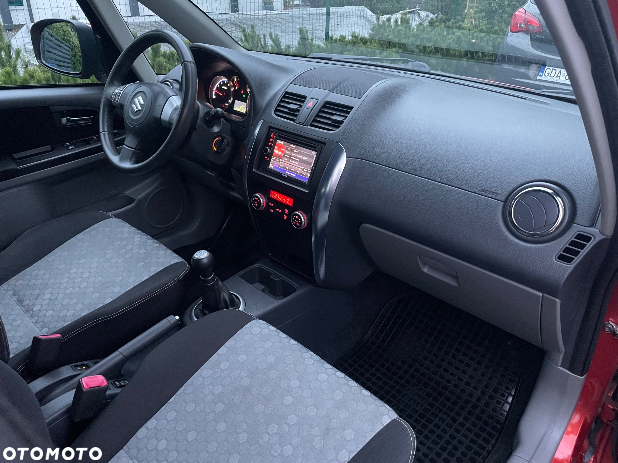 Suzuki SX4 1.6 Comfort Plus 4WD - 8