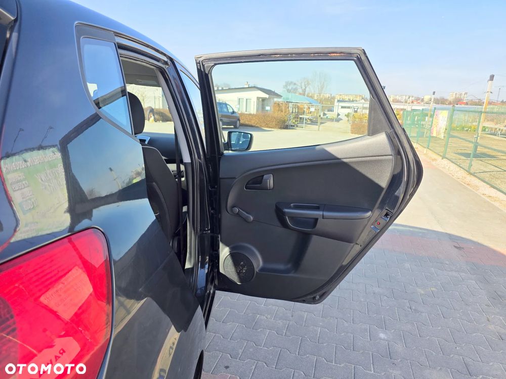 Kia Venga 1.4 CVVT ISG Vision - 12