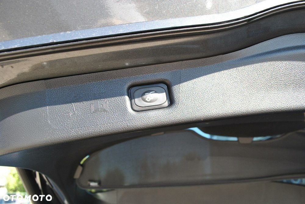 Ford S-Max 2.0 EcoBlue Titanium - 13