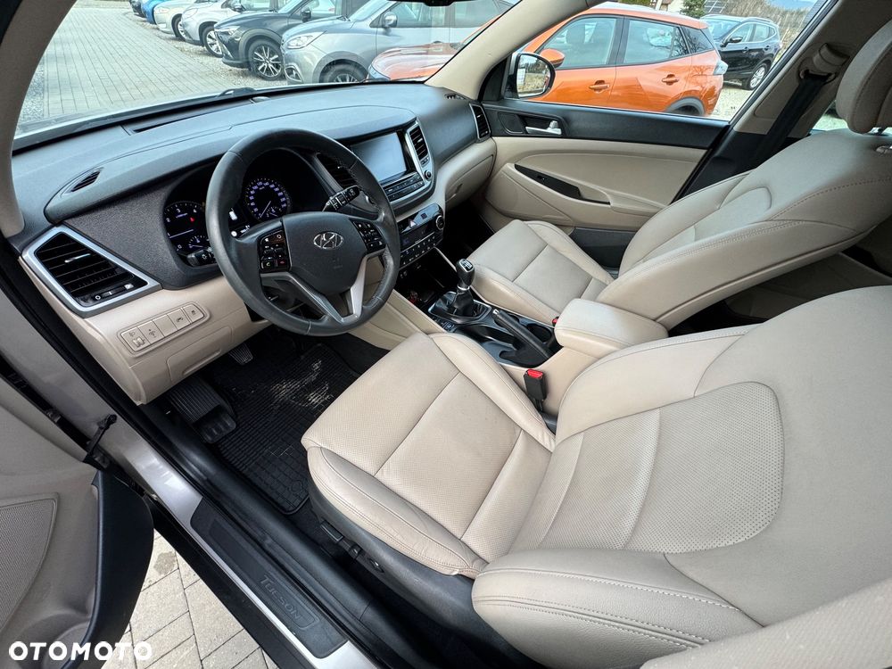 Hyundai Tucson blue 1.7 CRDi 2WD Passion Plus - 15