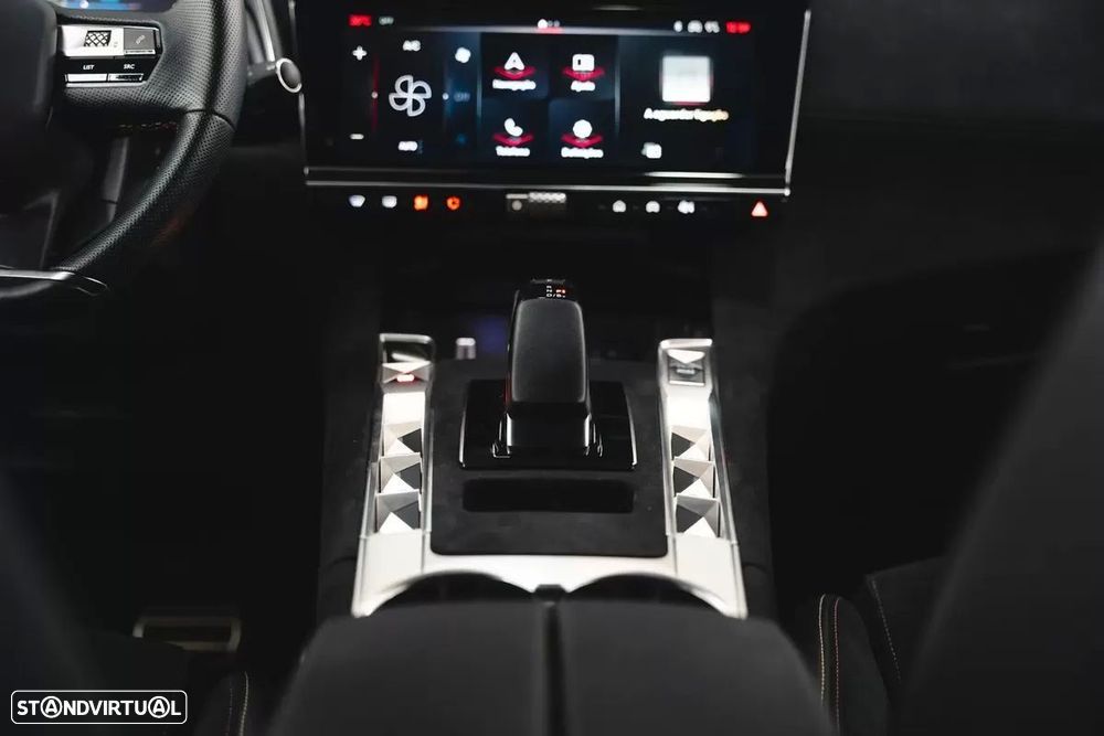 DS DS7 Crossback E-Tense Performance Line EAT8 - 50