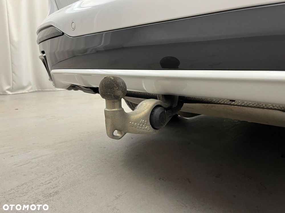 BMW X7 - 33