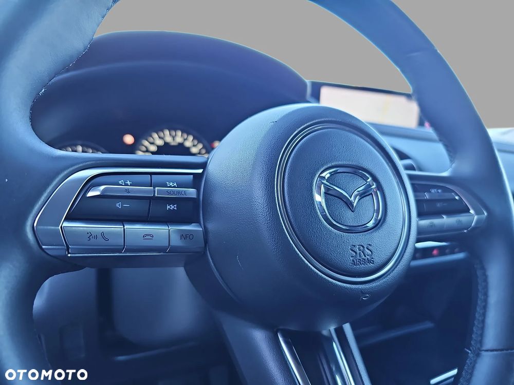 Mazda CX-30 2.0 mHEV Hikari 2WD - 22