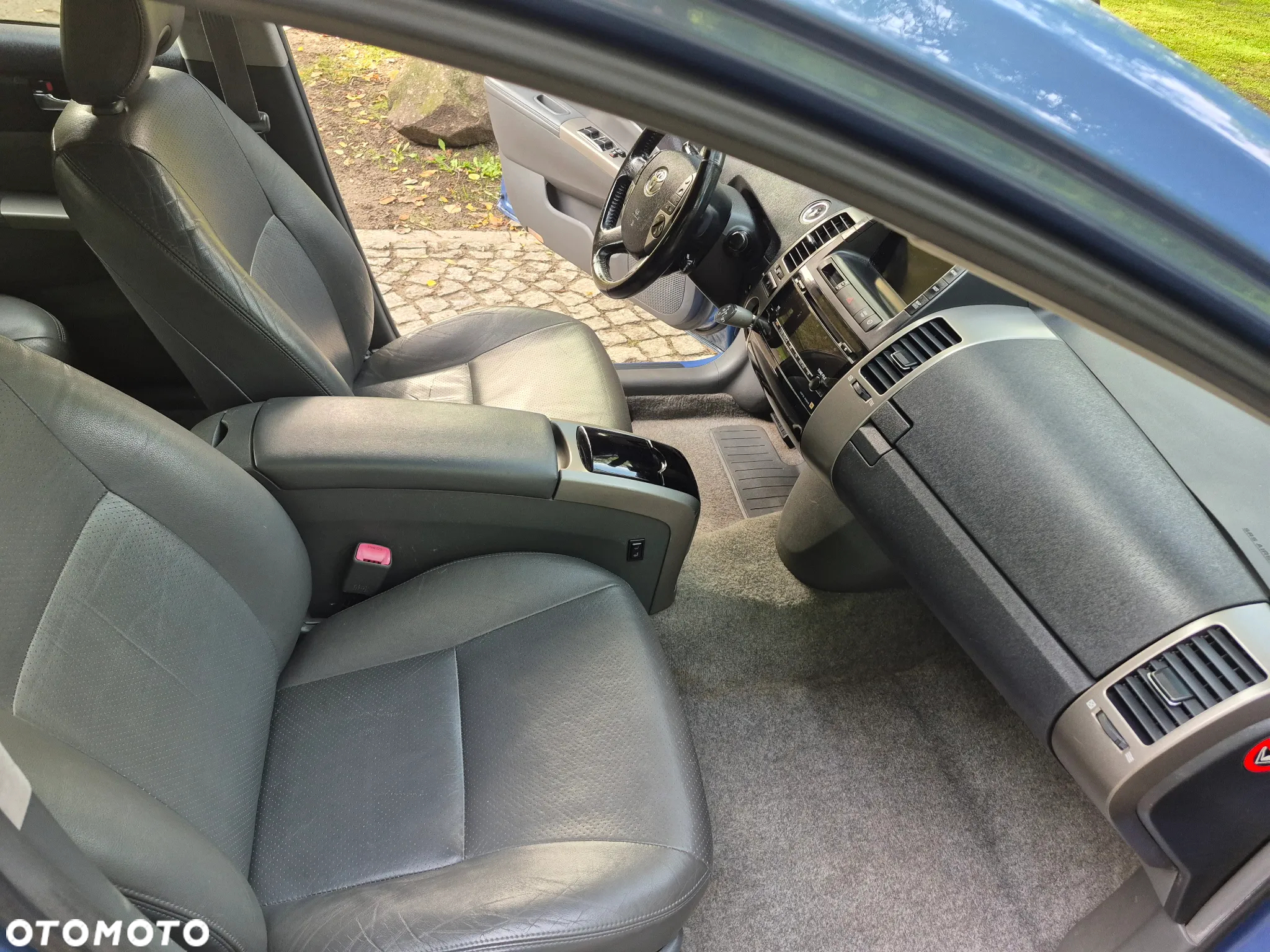 Toyota Prius 1.5 VVT-i Prestige - 27