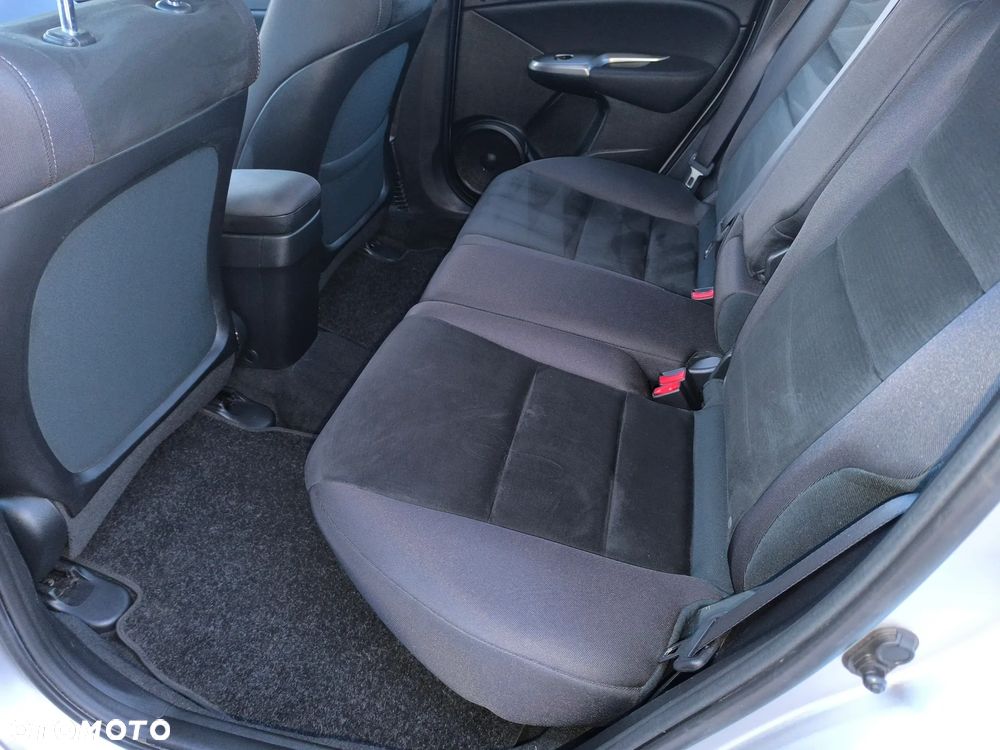 Honda Civic 1.4 i-VTEC Elegance - 17