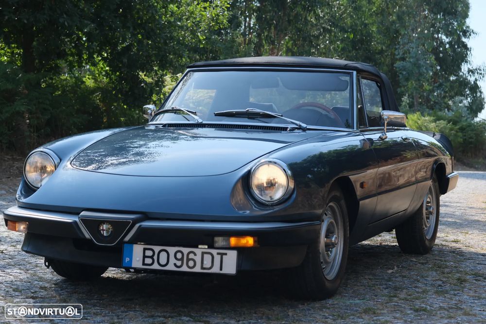 Alfa Romeo Spider 1.6 - 20