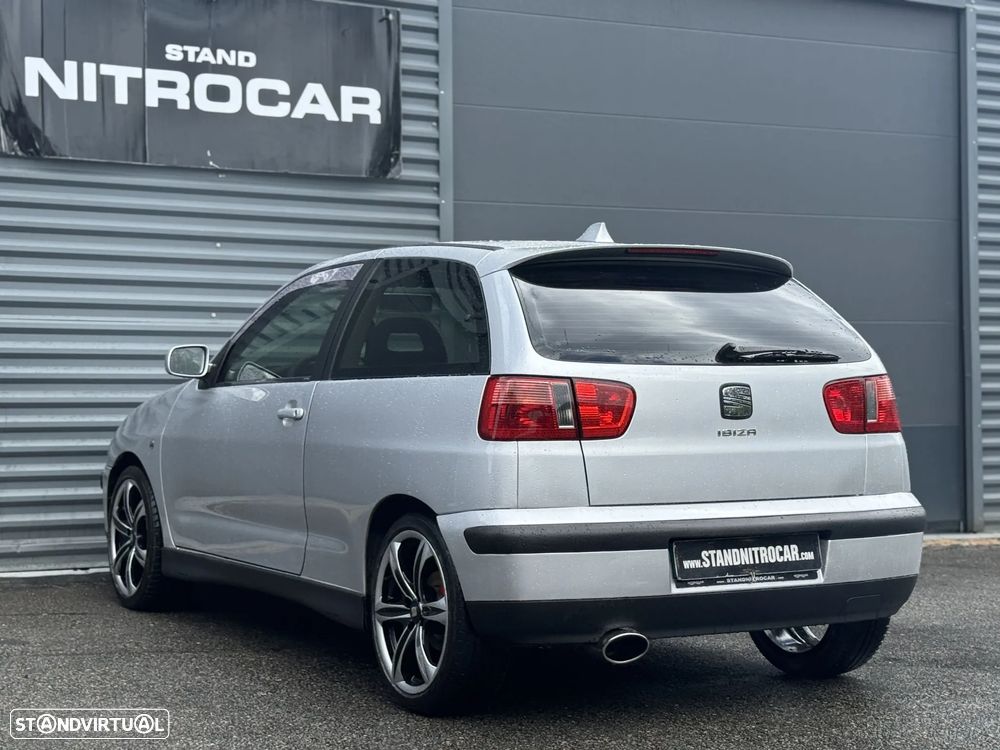 Seat IBIZA 6K2 1.9 TDI SPORT 110.CV C/ EXTRAS - 4