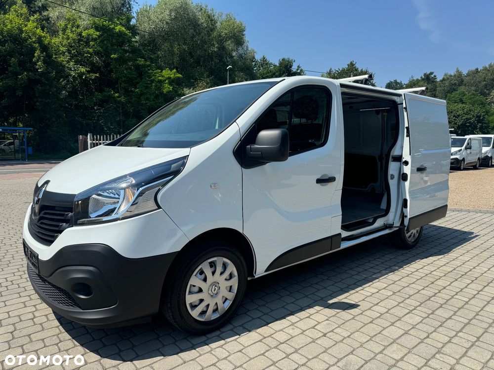 Renault Trafic - 15