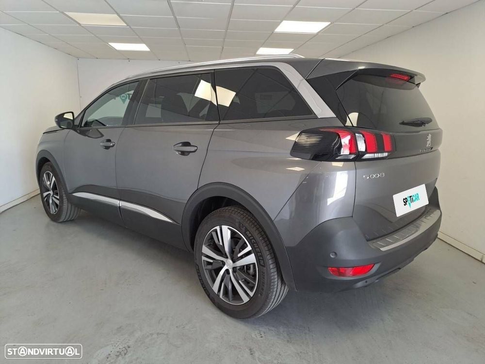 Peugeot 5008 1.5 BlueHDi Allure Pack EAT8 - 5