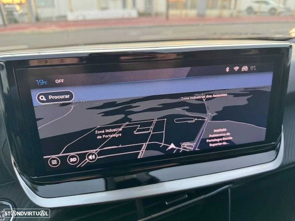 Peugeot 2008 1.2 PureTech Allure - 22