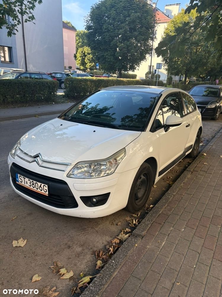 Citroen C4 Coupé 2009 photo 4