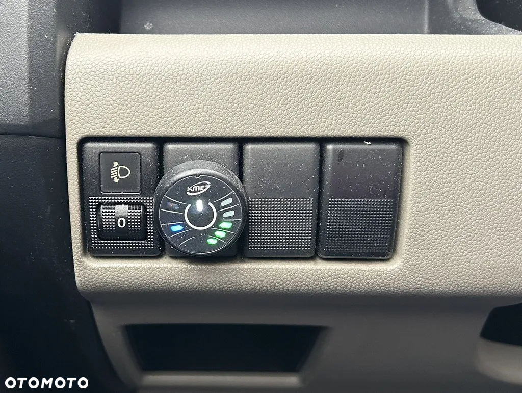 Mazda 5 - 7