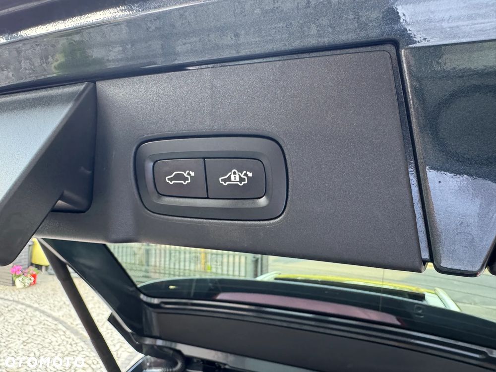 Volvo V90 D5 AWD Geartronic Inscription - 35