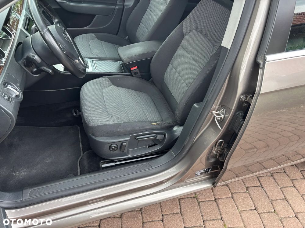 Volkswagen Passat Variant 2.0 TDI BlueMotion Technology Comfortline - 14