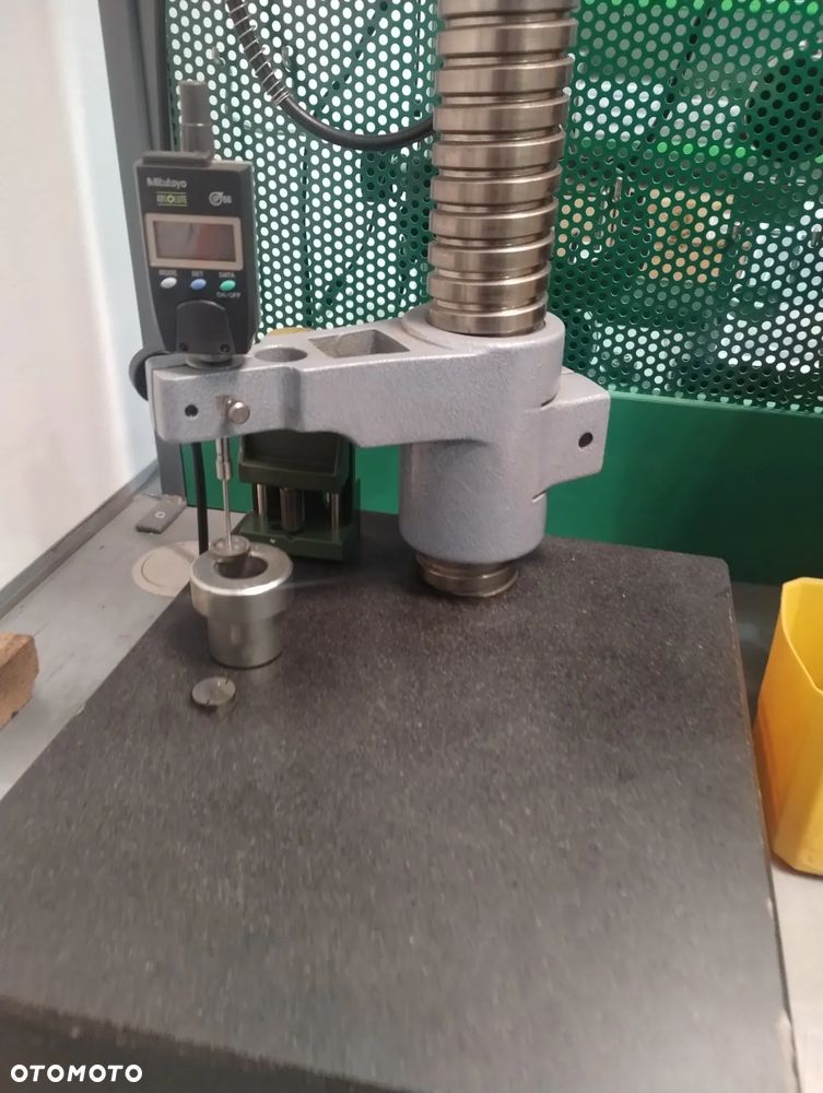 EPS 100 próbnik Bosch test wtryskiwacza - piezo odpowietrzania - 35