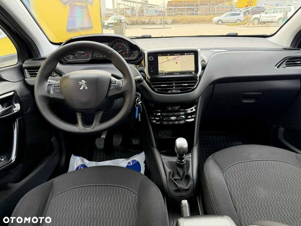 Peugeot 208 BlueHDi 100 Active - 21