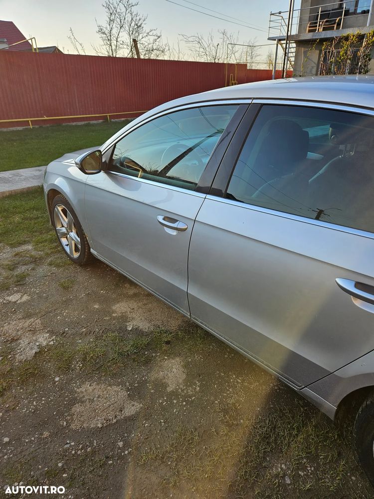 Volkswagen Passat 2.0 Blue TDI DSG SCR Highline - 4