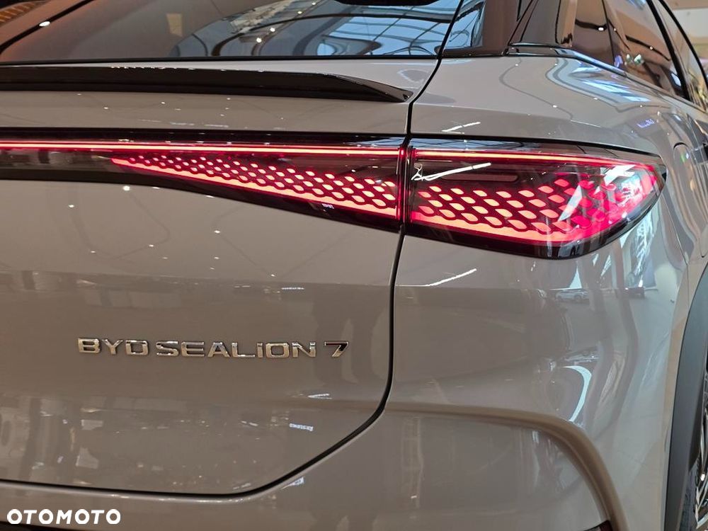 BYD Sealion 7 91.3kWh Excellence AWD - 28