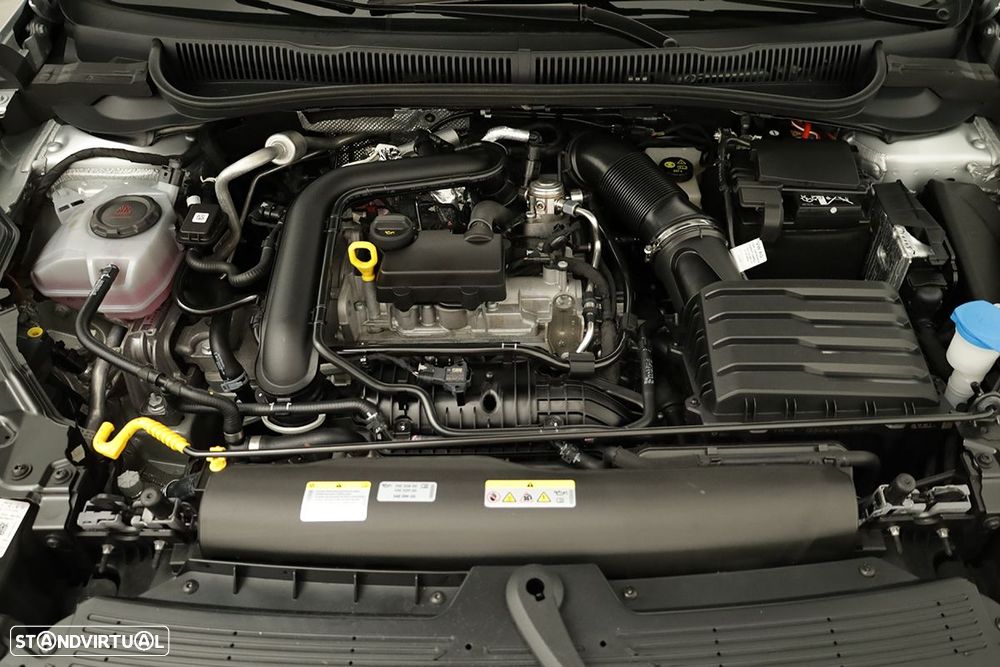 VW Taigo 1.0 TSI Urban DSG - 23