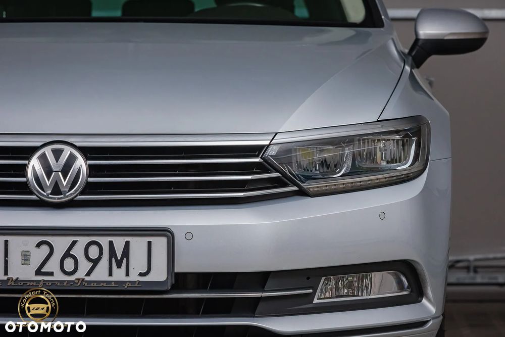Volkswagen Passat 2.0 TDI BMT Comfortline - 11