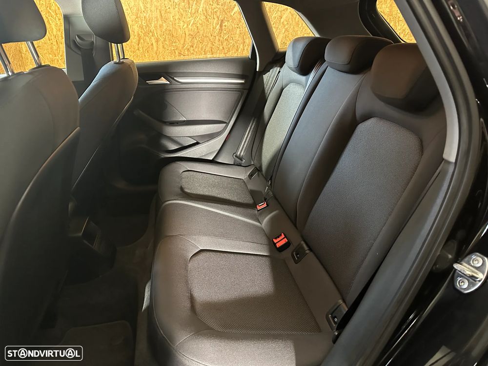 Audi A3 Sportback 30 TDI - 8