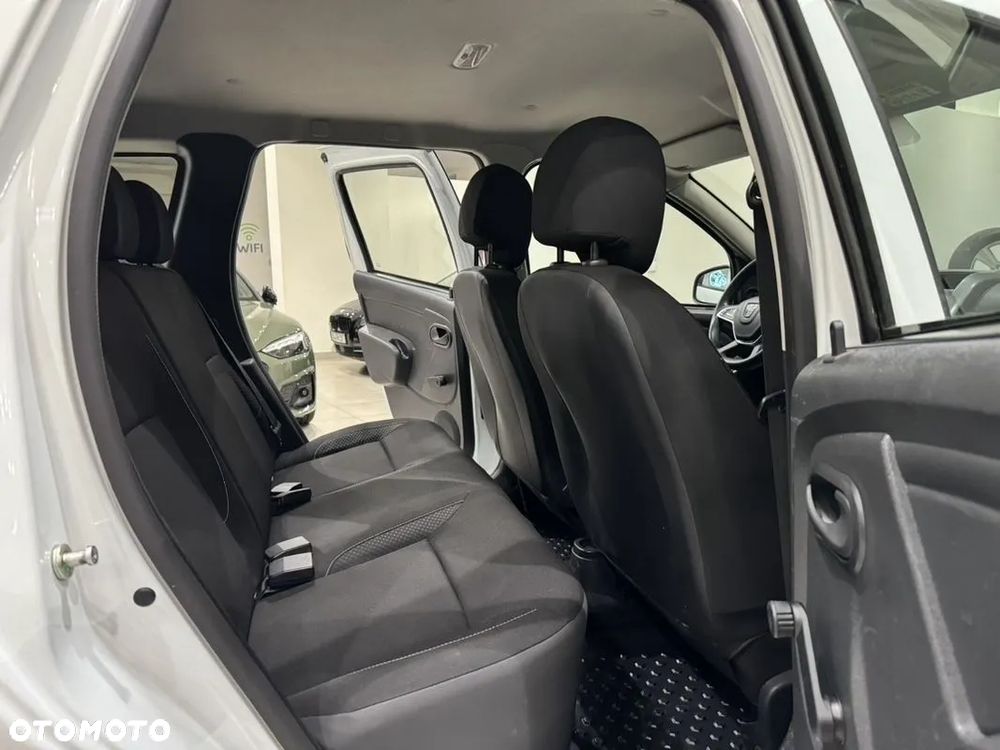 Dacia Duster 1.5 dCi Celebration - 27