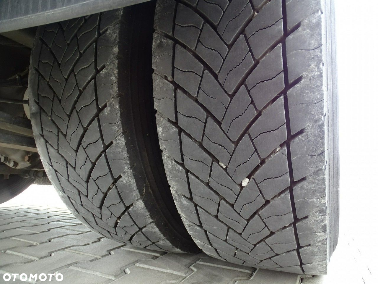 Renault PREMIUM 320 DXI Kabina 6 Osobowa Firanka Plandeka Sprowadzony - 14