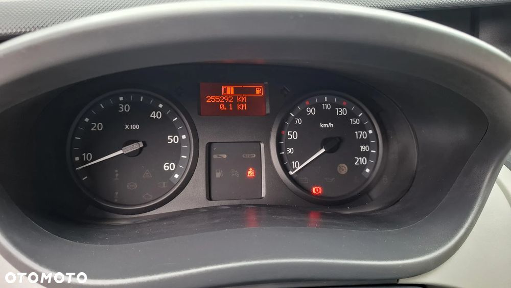 Renault Trafic - 29