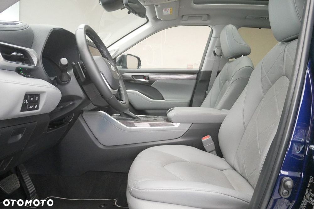 Toyota Highlander - 12