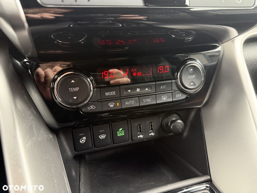 Mitsubishi Eclipse Cross 1.5 T Invite Plus - 26