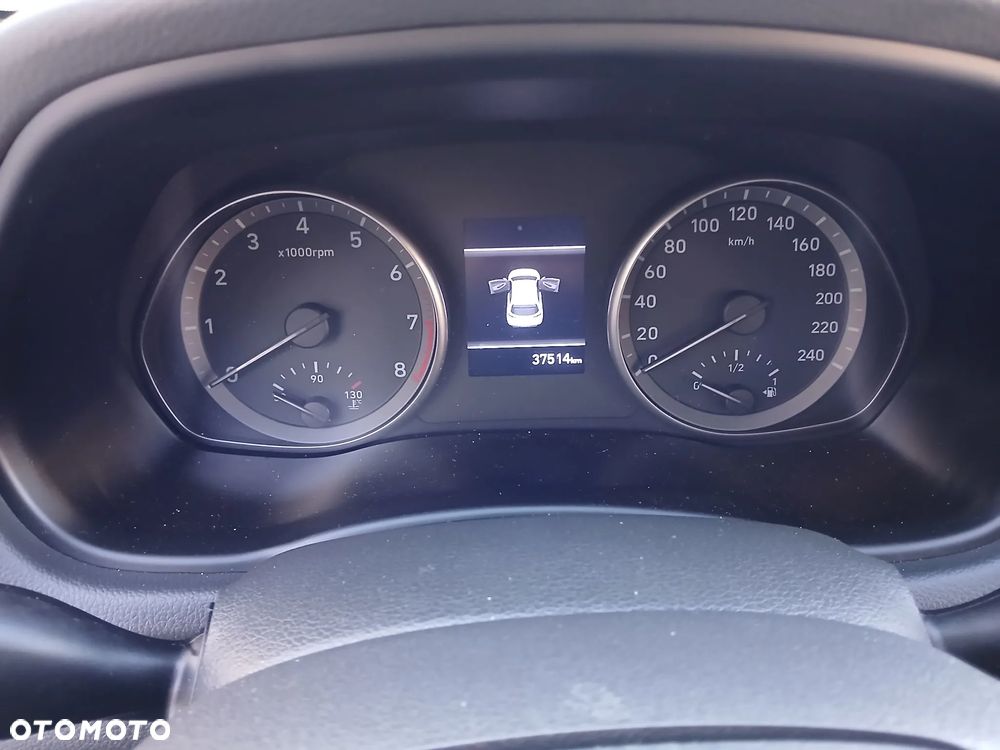 Hyundai i30 1.5 DPI Comfort - 25